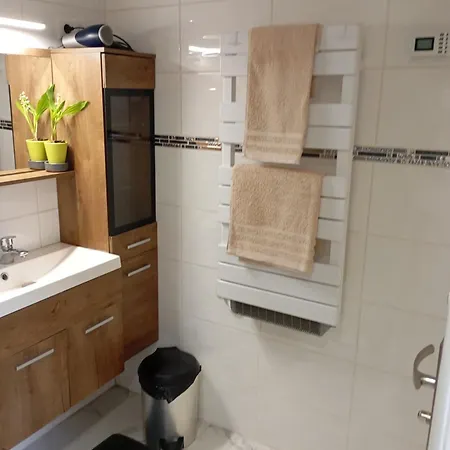 Nocleg ze śniadaniem Au Rocher De Pascal Lit Mezzanine 3*