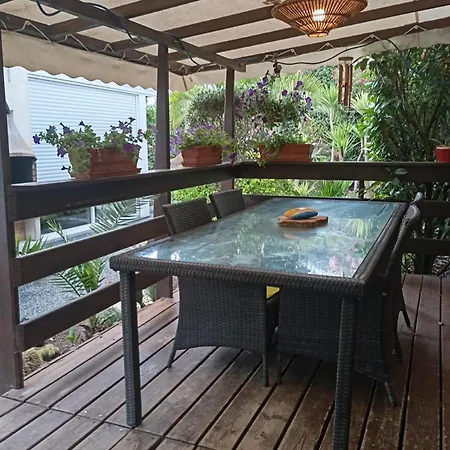 Bed & Breakfast Au Rocher De Pascal Lit Mezzanine Dependance 3*