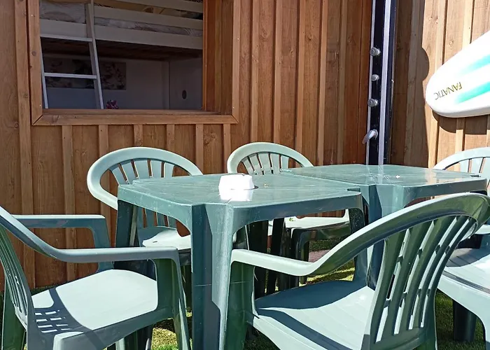 Au Rocher De Pascal Lit Mezzanine Frühstückspension